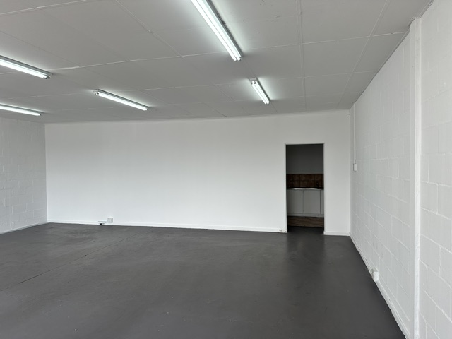 To Let Commercial Property for Rent in Ottery Western Cape